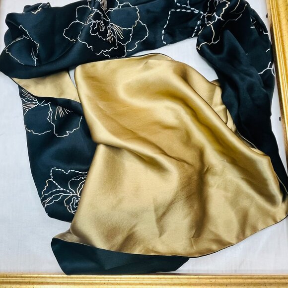 Elegant Vintage Black & Gold Silk Scarf – Adrienne Vittadini - Picture 2 of 14